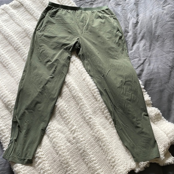lululemon athletica Other - Run State Jogger